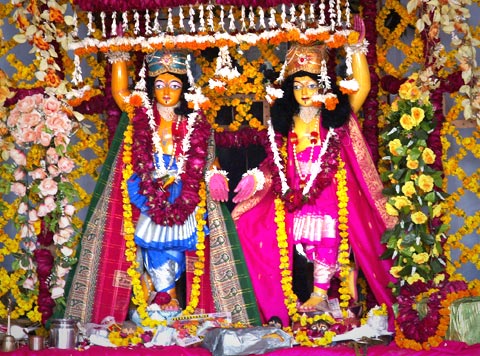 Nitai-Gaura at Siddha Babas ashram